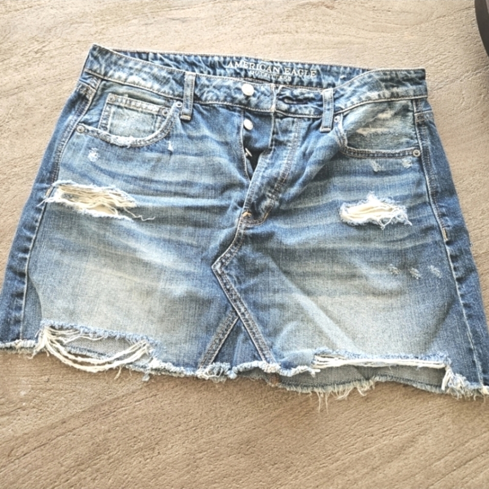 American Eagle Outfitters Denim Skirt, Size: 12